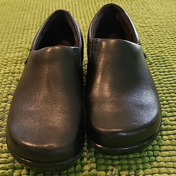 Klogs slip on shoe - Picture 7 of 12